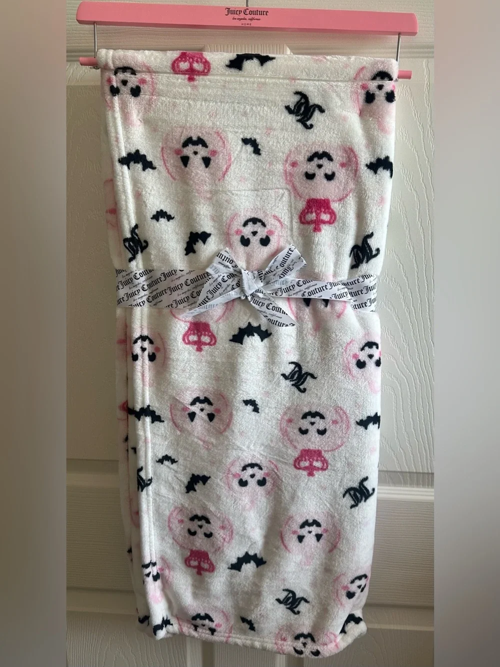 Juicy Couture White, Pink & Black Halloween Pumpkin Plush Throw